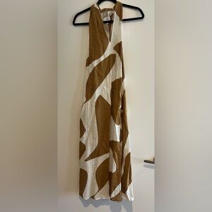 Banana Republic Tan and White Abstract Maxi Dress